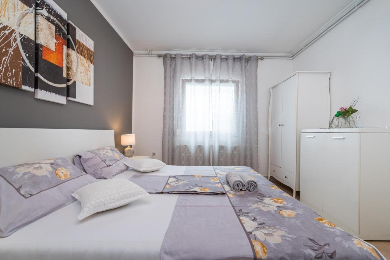 Apartments Silver ザダル エクステリア 写真